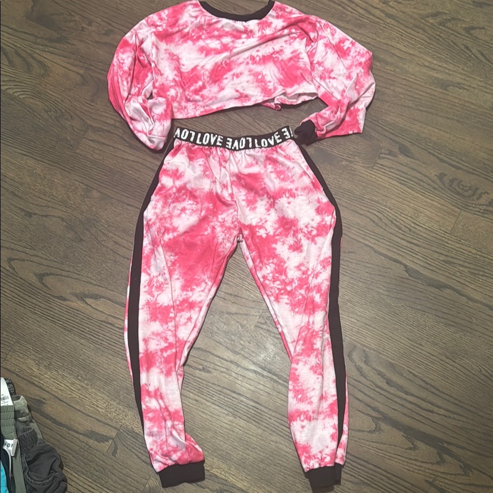 SHEIN Kids Pink and Black Tie-Dye Jogger Set